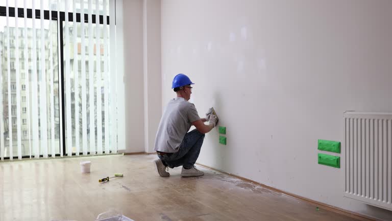 Best Attic Mold Removal  in Kekaha, HI